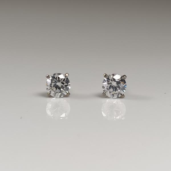 April Birthstone Studs – CZ Diamond